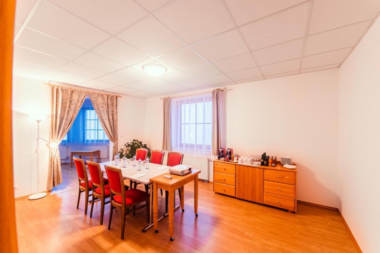 Hotel Velka Klajdovka Brno Dış mekan fotoğraf